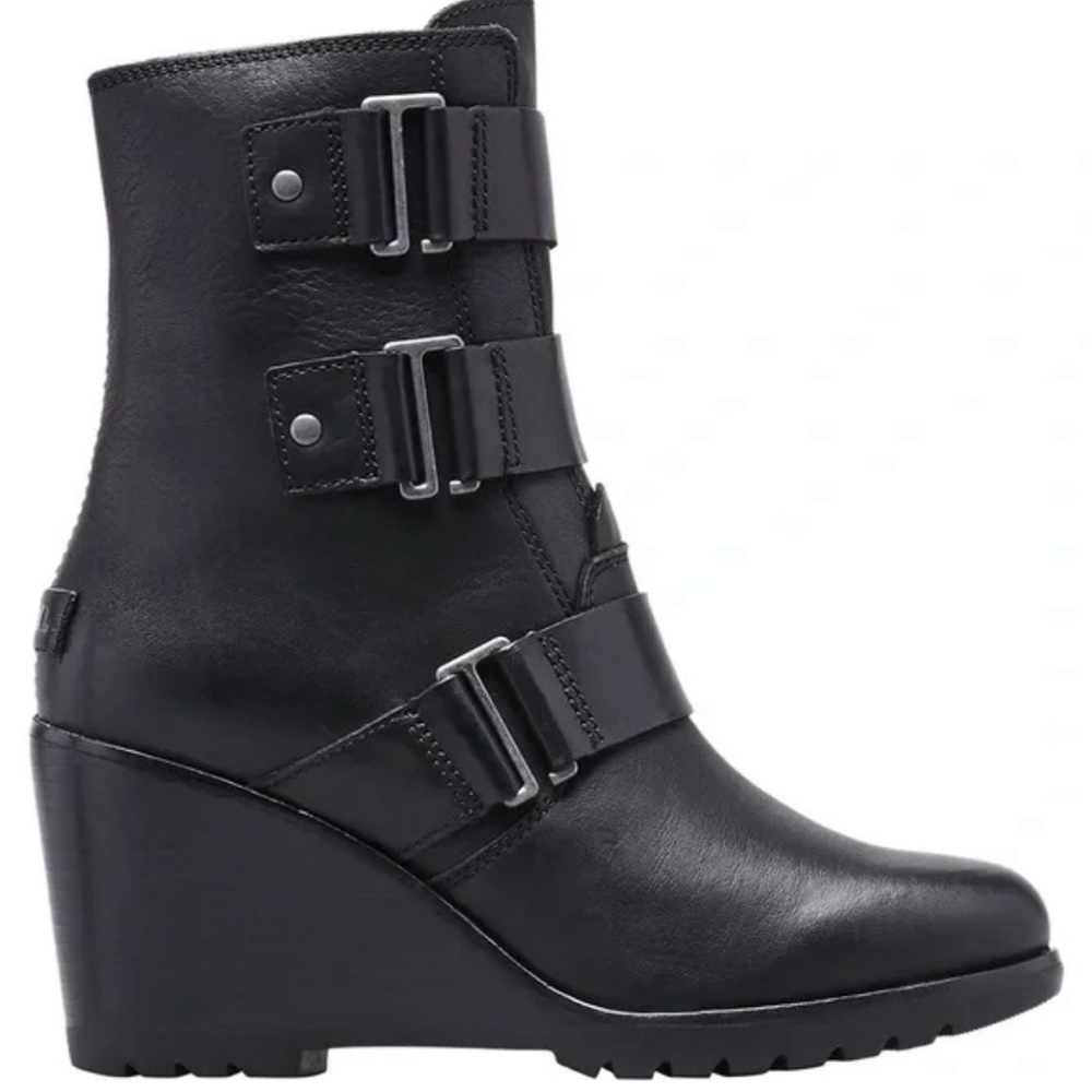 Sorel After Hours Black Wedge Heeled Boots Buckle Straps size 9.5